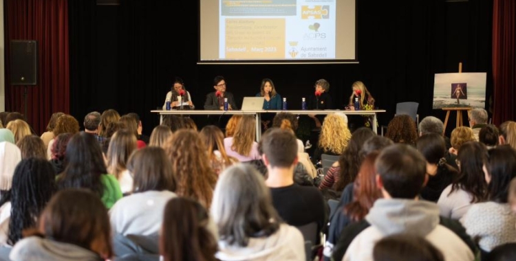 Taula Rodona "Parlem del suïcidi, trenquem l'estigma"