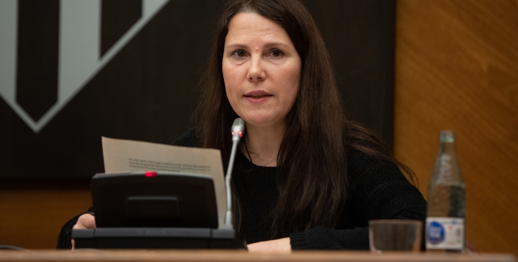 Abellan va presentar ahir la memòria de la Síndica al ple | Roger Benet