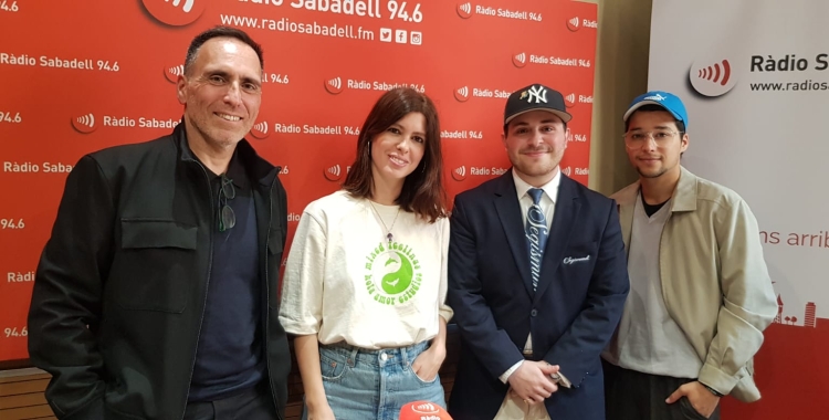 La defilada anual de l'Escola Illa torna a la presencialitat 