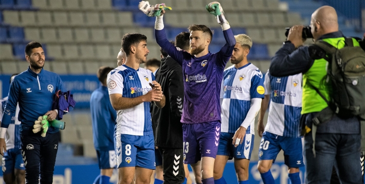 Ortolá celebrant una victòria arlequinada a la Nova Creu Alta | Roger Benet