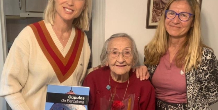 L'entitat posa en marxa la campanya Sant Jordi en companyia | Amics de la gent gran