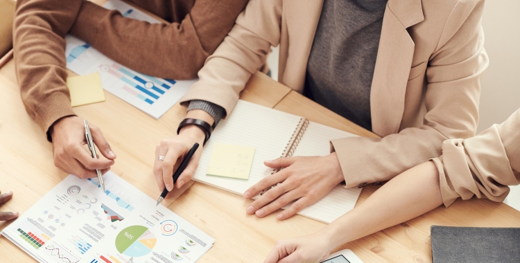 El BOE ha publicat una prova pilot perquè les PIMES puguin aplicar la setmana laboral de 4 dies | Pexels