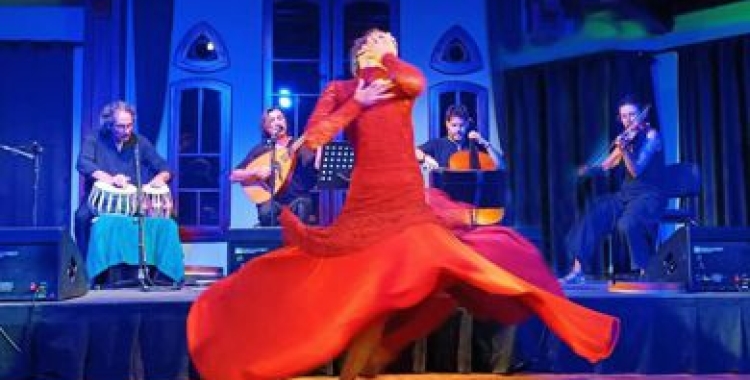 Burruezo & Nur Camerata presenten el seu espectacle “La Música de les Tres Cultures”. 