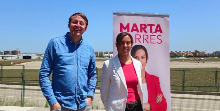 Javi López i Marta Farrés, a l'Aeroport de Sabadell