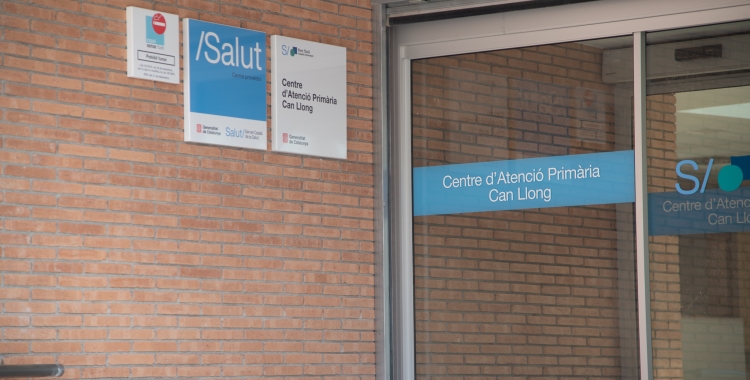 El col·lectiu lliura avui 5.000 signatures a la conselleria de Salut | Roger Benet