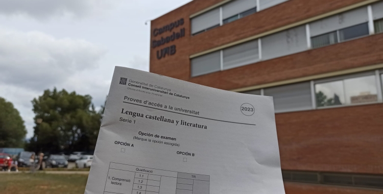 L'Observatori del Sistema Universitari ha publicat un informe que assenyala que els centres privats i concentrats inflen les notes de Batxillerat | Pere Gallifa