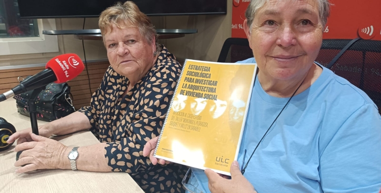 Ester Lopera i Antonia a l'estudi