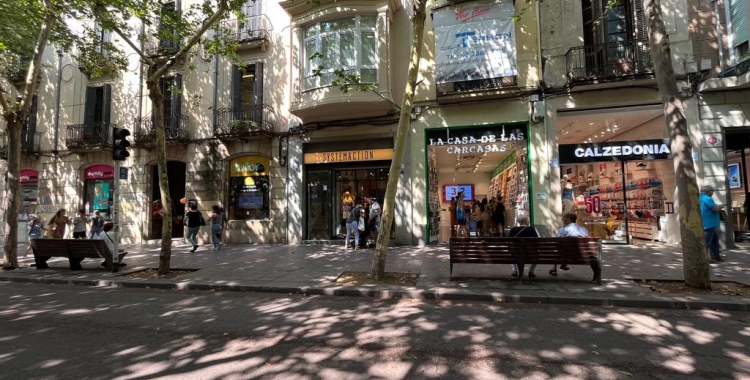 Comerços de la Rambla/ Roger Benet