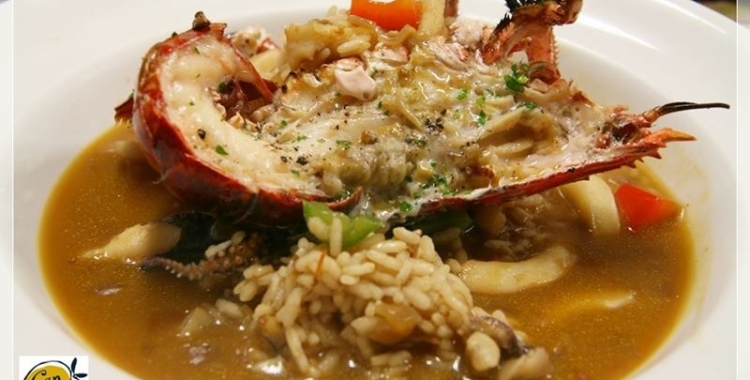 Tothom a taula: Trucs i consells per fer un arròs de 10  