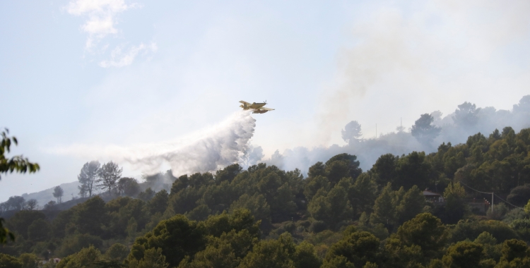 Un helicòpter de Bombers/ Bombers