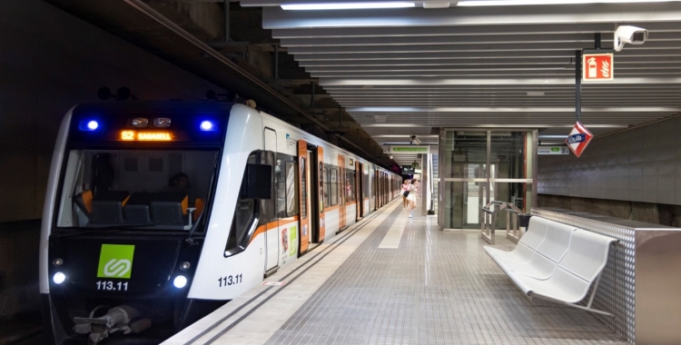 Ferrocarrils de la Generalitat donarà servei a la línia S2 durant cinc nits consecutives | Cedida