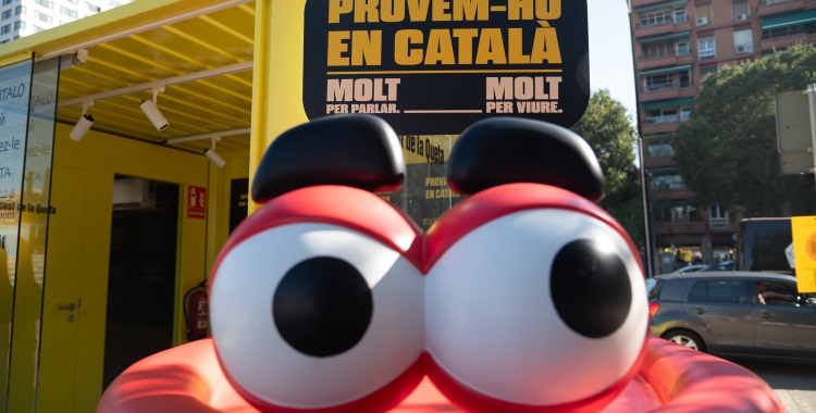 La Queta és a l'Eix Macià per fer el pòdcast més gran mai fet en català | Roger Benet