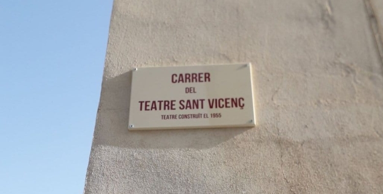 Placa del carrer del Teatre Sant Vicenç