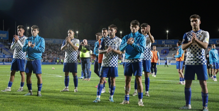 Cares moixes dels arlequinats en el post partit | CES