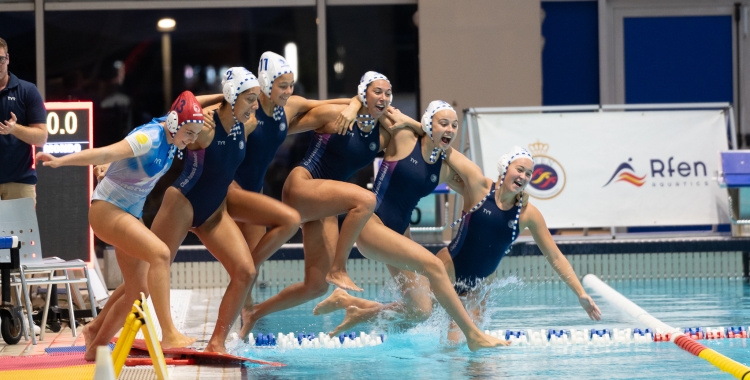 Les jugadores de l'Astralpool, celebrant la Supercopa d'Espanya fa dos dies | Roger Benet