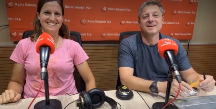 Alba Bas de la brigada animalista i Alberto Bennasar, de la Unitat Canina Policia