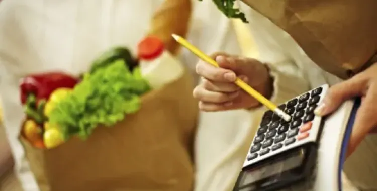 Tothom a taula: Idees i recursos per estalviar a la llista de la compra 