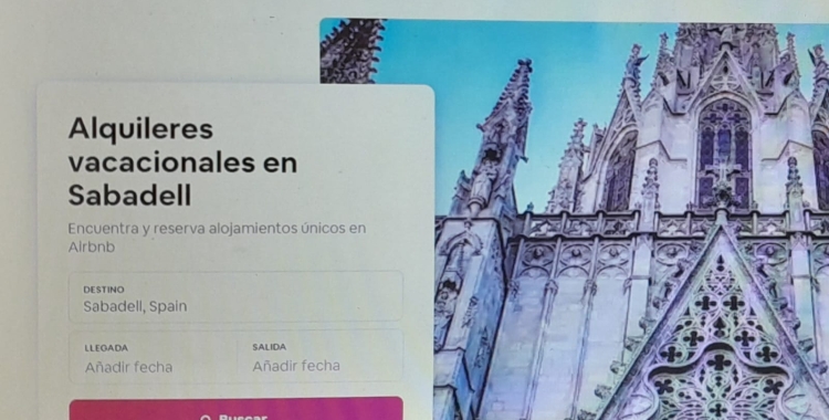 Imatge d'una web per contractar pisos turístics 