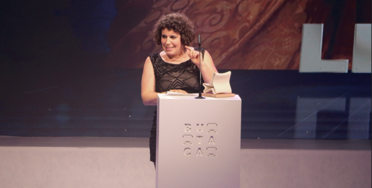 Núria Llunell durant l'agraïment del premi | Albert Segura