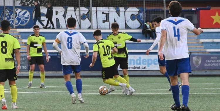 Miquel Ustrell, en una jugada contra l'Europa 'B' | cesabadell