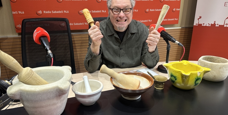 Tothom a taula:   Reivindiquiem la picada, el secret de la nostra cuina