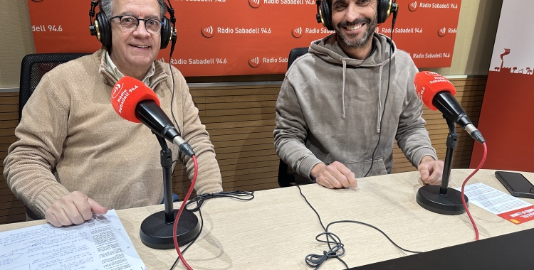 Sever Salvador, membre de l'entitat i de la Taula sabadellenca i en Carles Palau, impulsor dels Tallers per la Llengua 