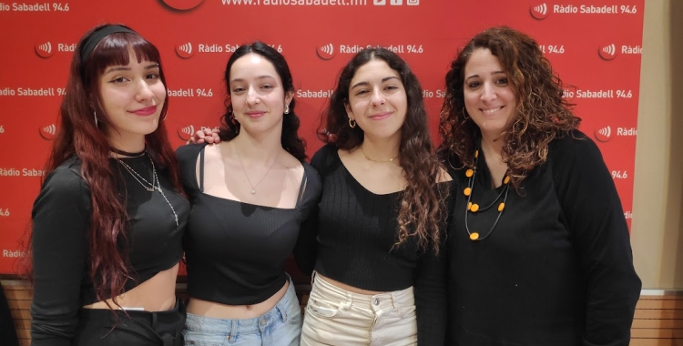 Julia Natali, Laia Espuñes, Sofia Artús i Neus Segalés de l’Institut Vallès