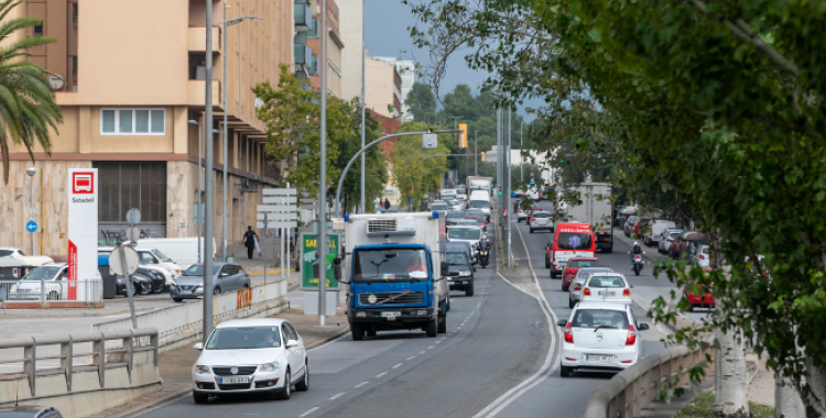 La limitació als vehicles amb etiqueta groga s'ajorna un any