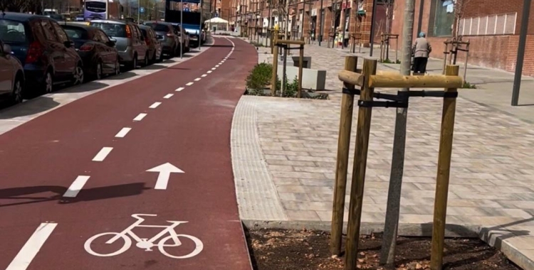 El nou carril bici del carrer Antoni Forrellad 