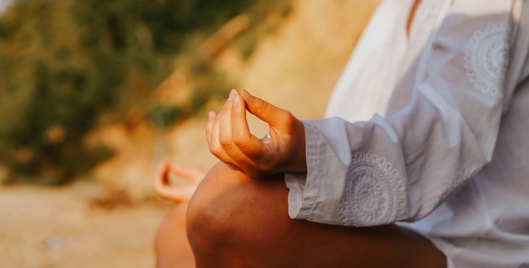 Meditació a les piscines Joan Serra amb Cristina Estruga 