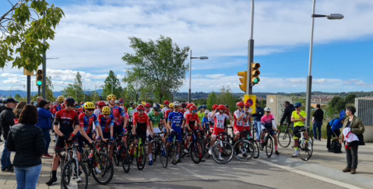 Línia de sortida del Memorial Fidel Bagán | Federació Catalana de Ciclisme 