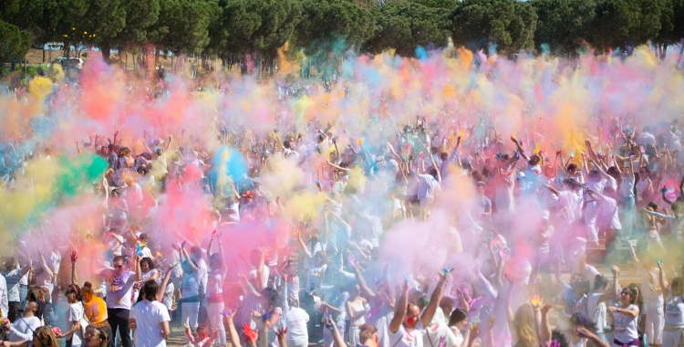 La Festa Holi de l'any 2023 al Parc Catalunya