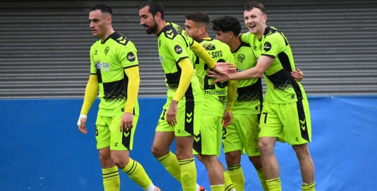 Celebració del doblet de Vladys | CES