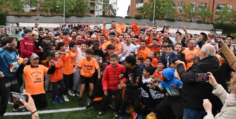 Celebració de l'ascens de la Sabadellenca | Críspulo Díaz