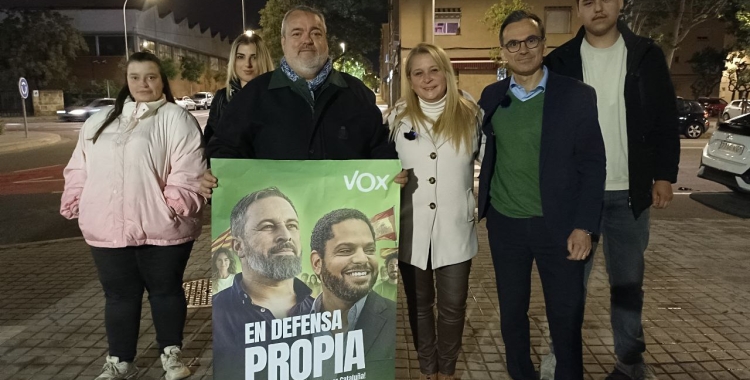 Integrants de Vox, a la plaça Picasso | Karen Madrid
