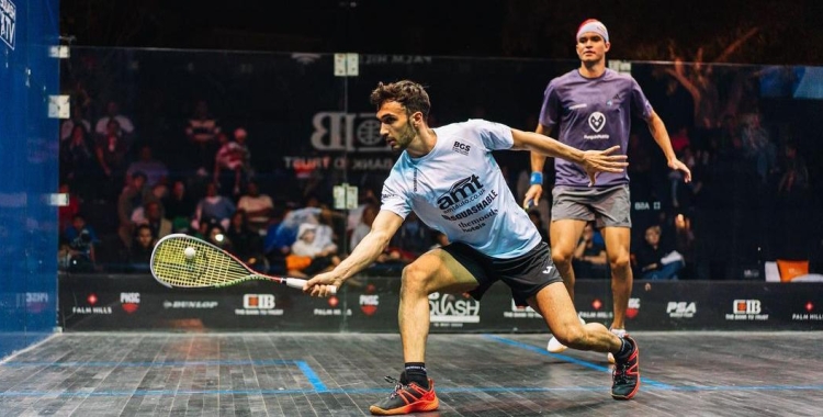 Iker Pajares, en el seu duel contra Diego Elías | PSA