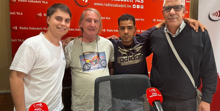 Albert Pujadas i tres usuaris de les convivències a Ràdio Sabadell | Mireia Sans