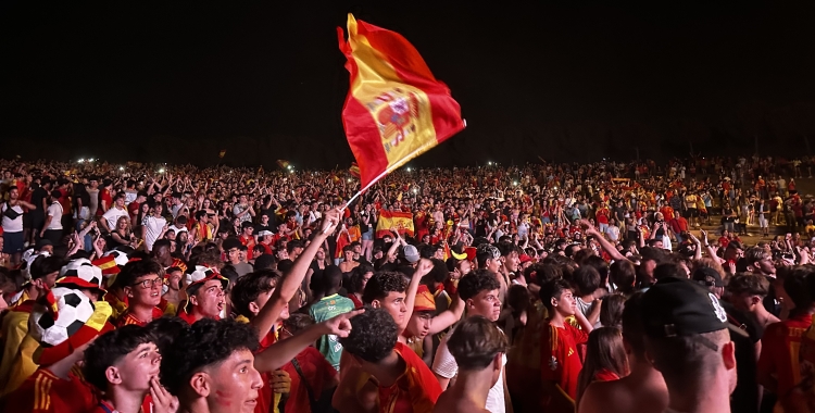 L'afició de la selecció a l'Amfiteatre del Parc Catalunya | Ràdio Sabadell