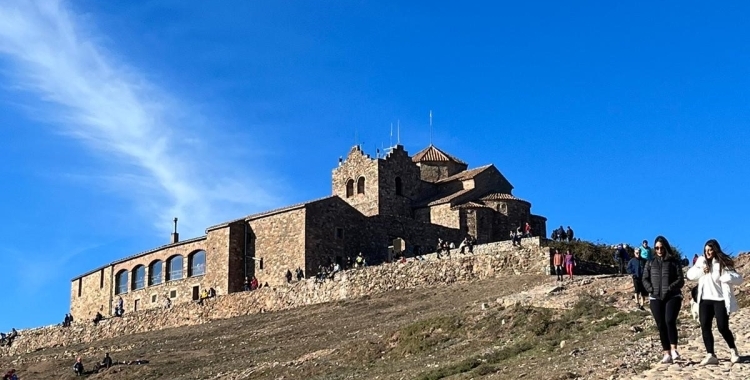 El cim de la Mola és un dels grans reclams turístics de la comarca | Roger Benet