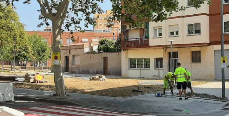 Obres a la plaça de la Illes Medes