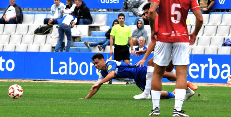 Gonpi per terra contra l'Ibiza | CES