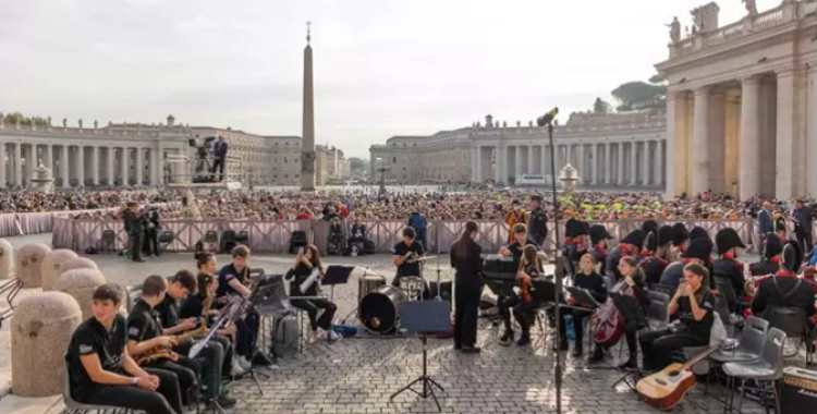 Orquestra Graeme Clark