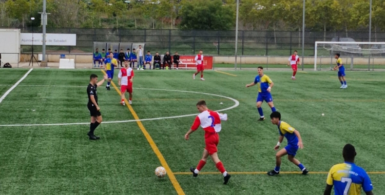 Moment de partit del tercer derbi sabadellenc: Can Rull - Sabadell Nord