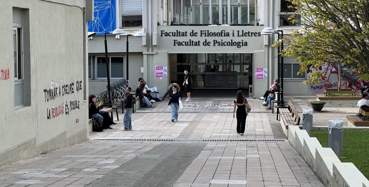 La Càtedra es desenvolupa des de la Facultat de Lletres | ACN