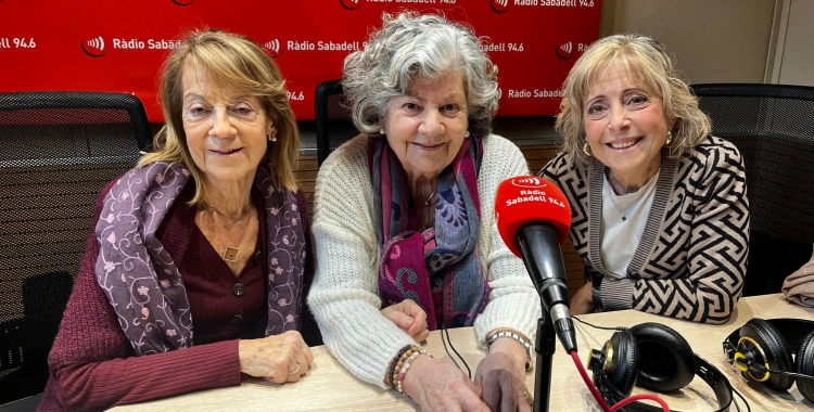 Part de l'equip de joguines a Ràdio Sabadell | Mireia Sans