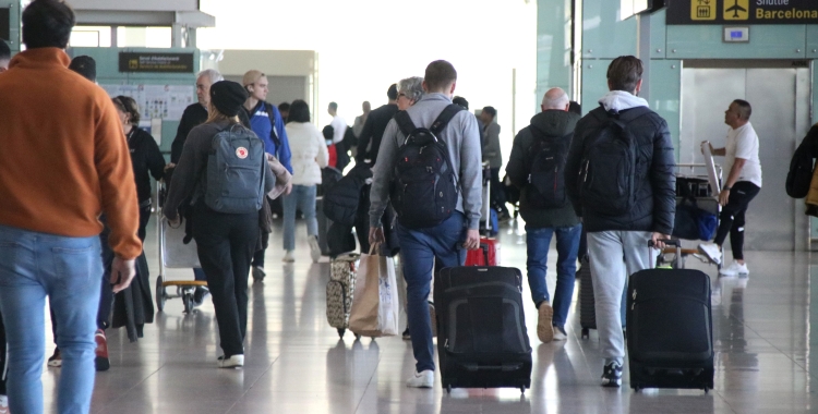 Els passatgers a l'aeroport del Prat | ACN