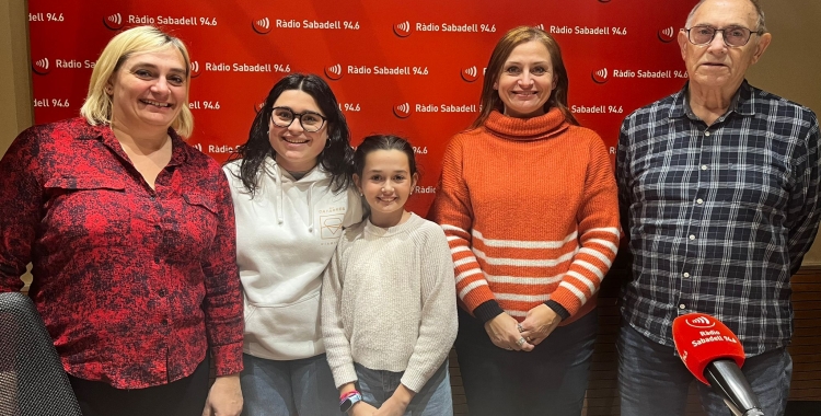 Membres de la Colla Vella a Ràdio Sabadell | Mireia Sans