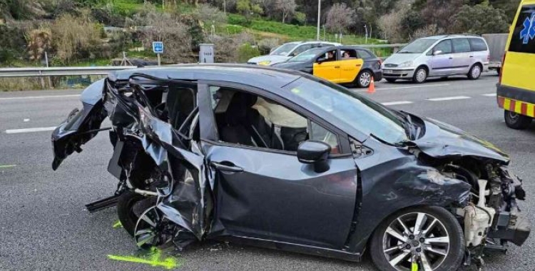 L'estat del vehicle accidentat | @antiradarcatala