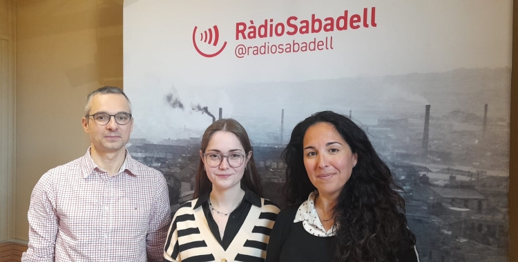 Els representants de la Taula de Salut Comunitària a RàdioSabadell | Núria Garcia