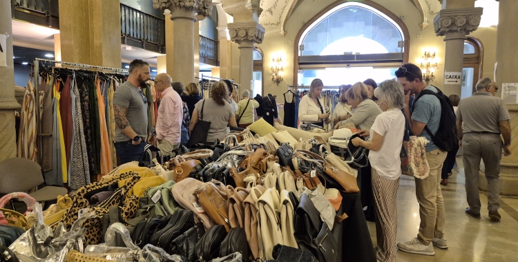 L'Outlet de CIPO a l'antiga seu de Caixa Sabadell | Cedida
